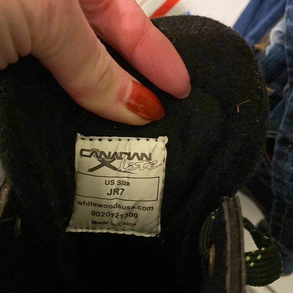 Canadian X-Lite Ice Skates JR7 Junior Size 7 Hockey *Skates Only-No Skate Guards - Picture 10 of 17